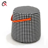 Pouf rotondo imbottito